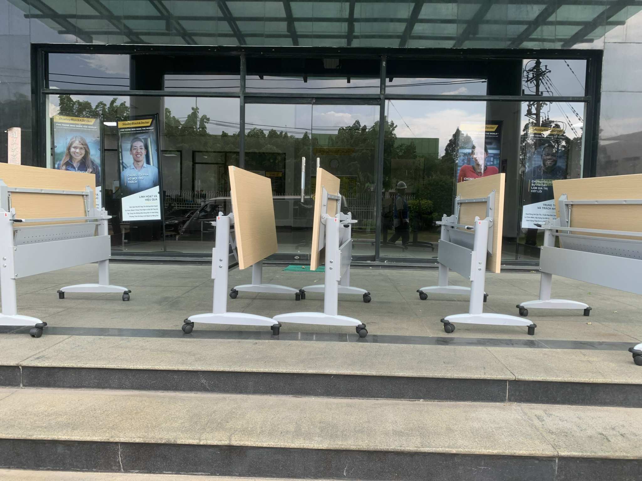 Bàn huấn luyện mặt gấp BHL12